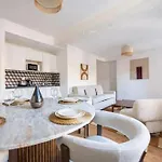 Cosy Flat In Saint-germain Des Pres Apart Otel Paris