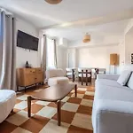 Cosy Flat In Saint-germain Des Pres Apart Otel Paris