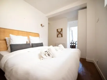 Cosy Flat In Saint-germain Des Pres 4*