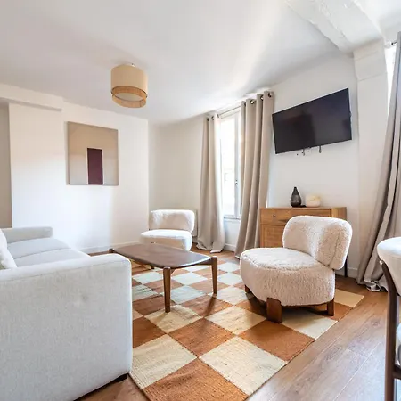 Cosy Flat In Saint-germain Des Pres Paris