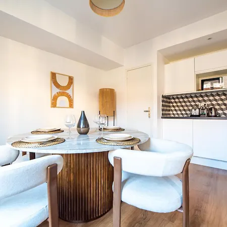 Cosy Flat In Saint-germain Des Pres 4*