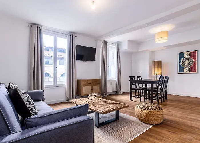 Cosy Flat In Saint-germain Des Pres Paris